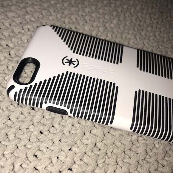 speck Accessories - IPHONE 7 PLUS SPECK CASE